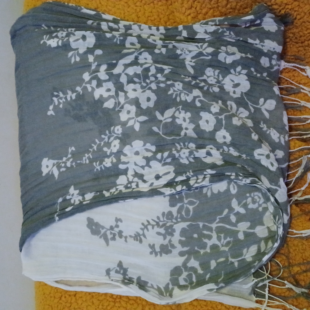 Lightweight floral scarf